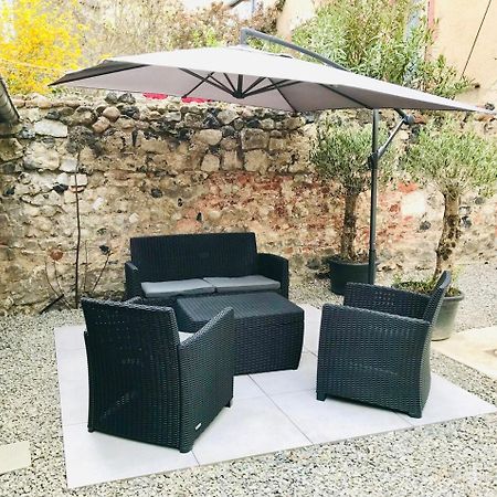 Le Rétro Bohème - Tout Confort - Arrivée Autonome Montluçon Extérieur photo